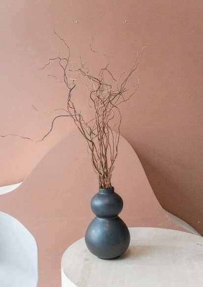 Vase with decor